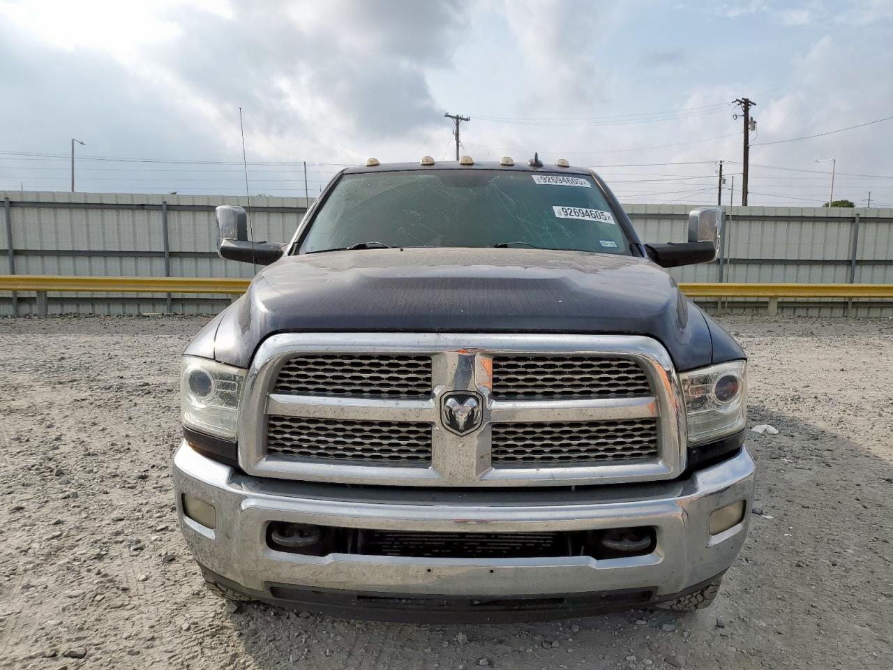 RAM 3500 LARAMIE