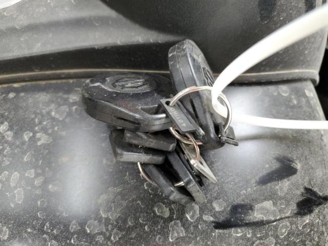 2013 HARLEY-DAVIDSON FLTRX ROAD 1HD1KHM10DB694164