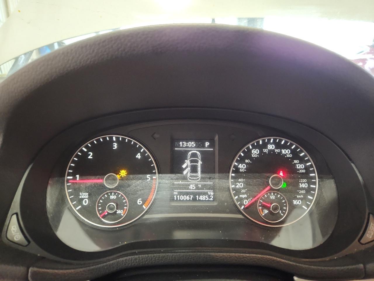 VOLKSWAGEN PASSAT SE