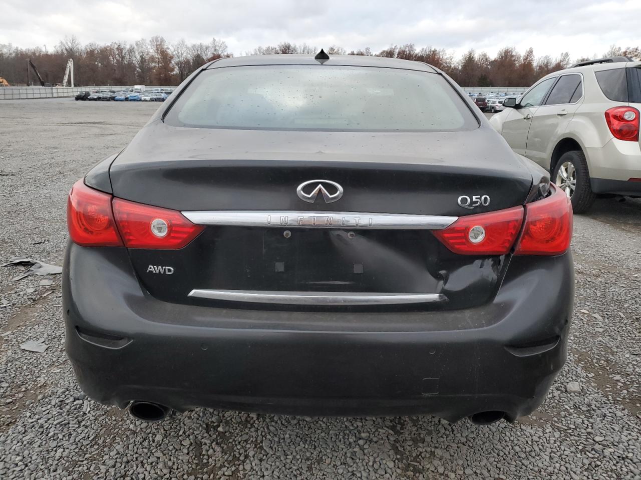 INFINITI Q50 BASE