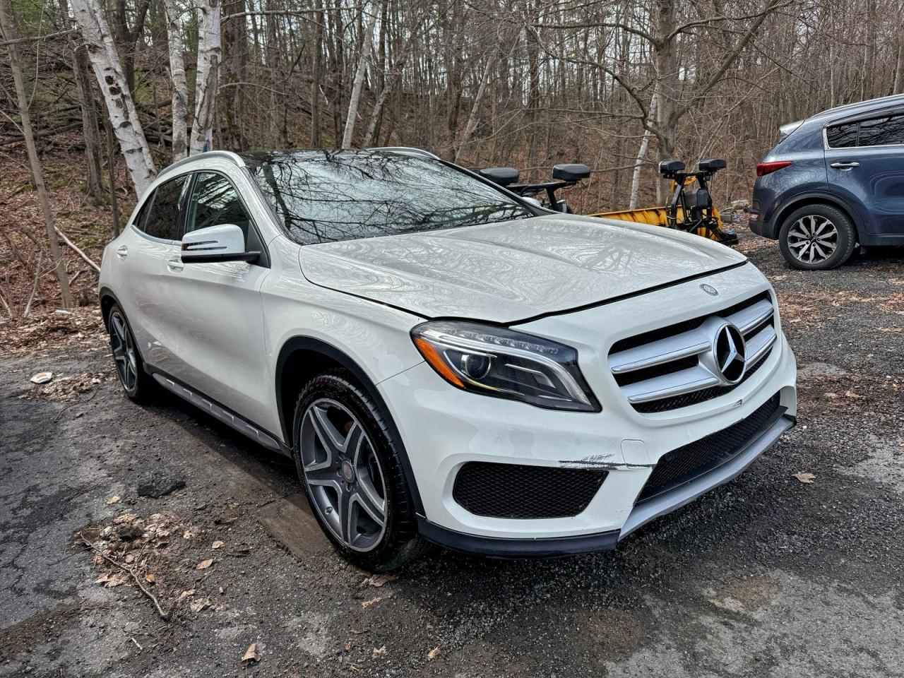 MERCEDES-BENZ GLA-CLASS 250 4MATIC
