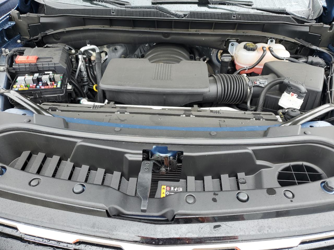 CHEVROLET SUBURBAN K1500 HIGH COUNTRY