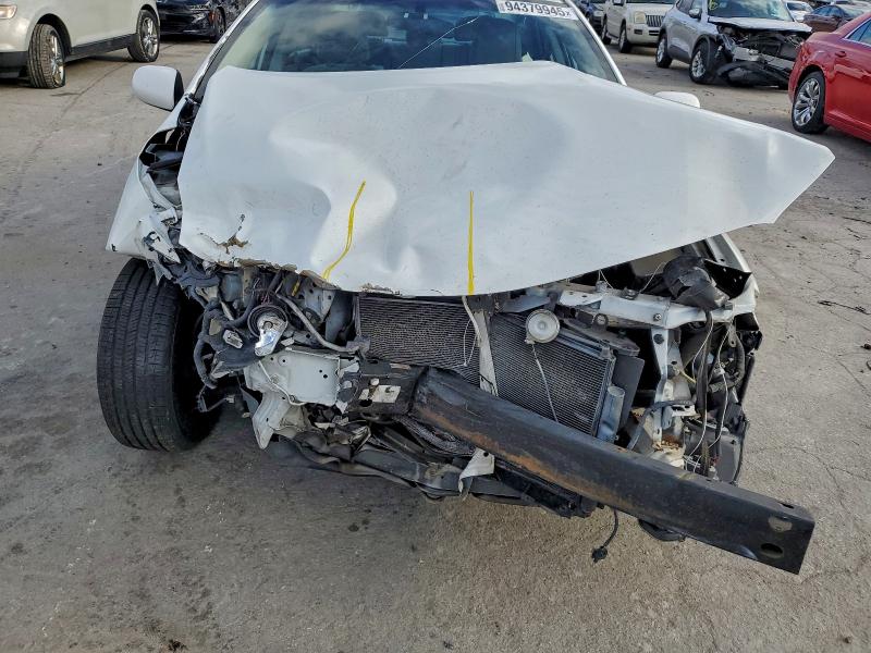 2013 TOYOTA COROLLA BA #3311458234