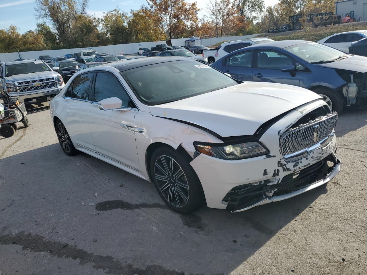 Lot #3302788919 2017 LINCOLN CONTINENTA