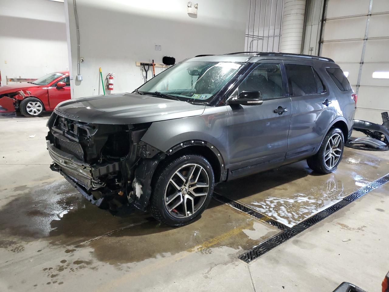 FORD EXPLORER SPORT