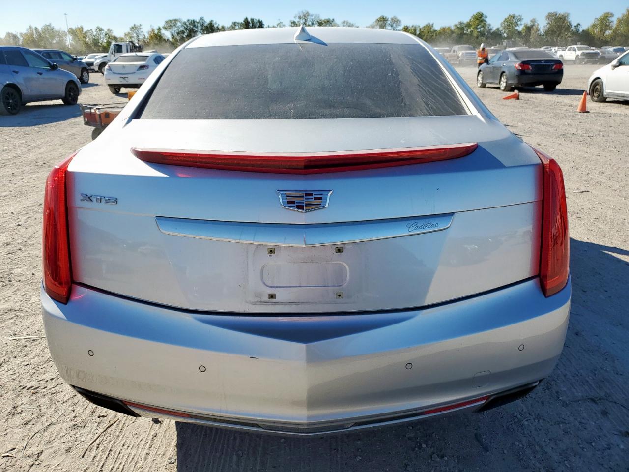 CADILLAC XTS LUXURY COLLECTION