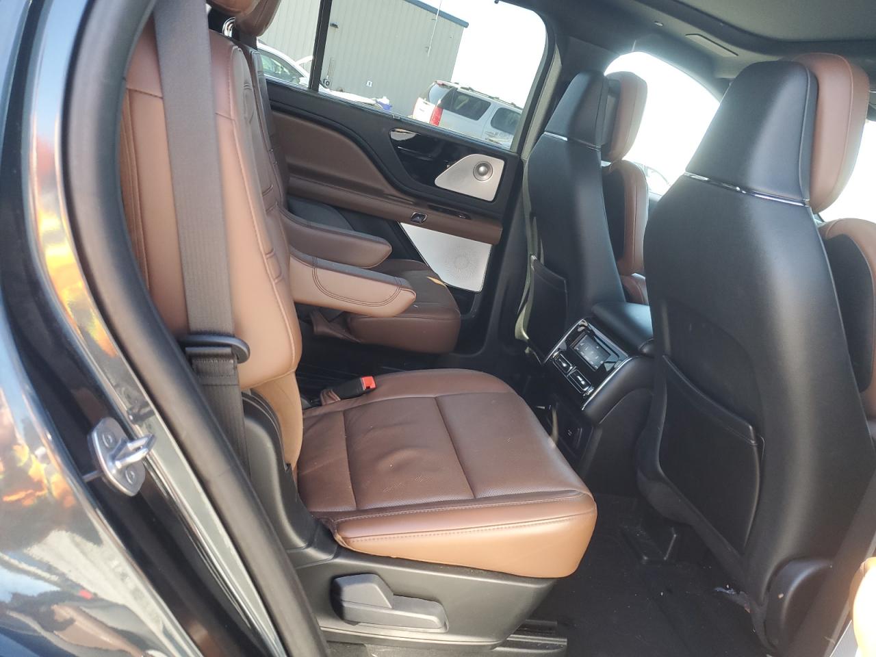 LINCOLN AVIATOR RESERVE