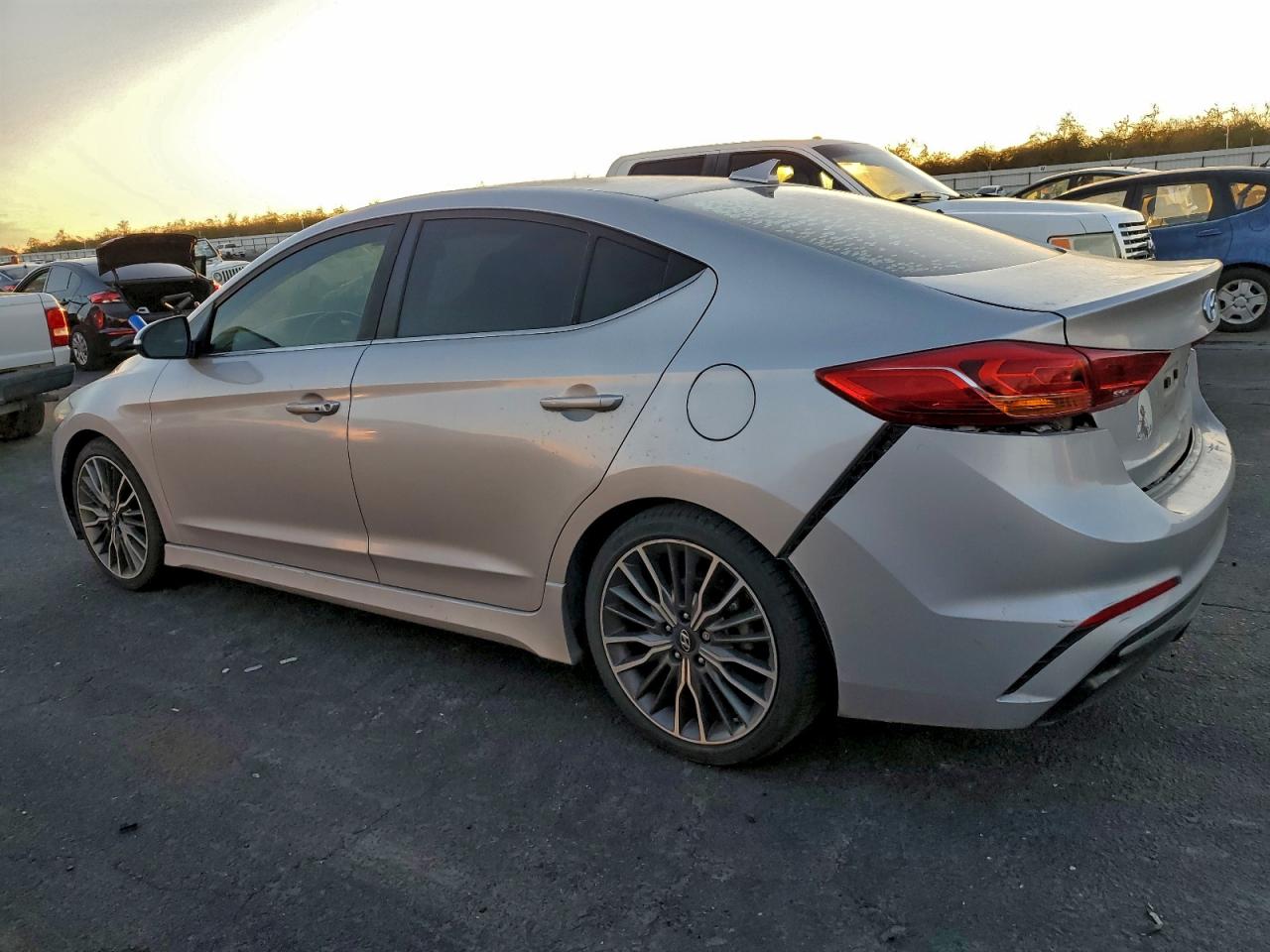 Lot #3312734199 2018 HYUNDAI ELANTRA SP