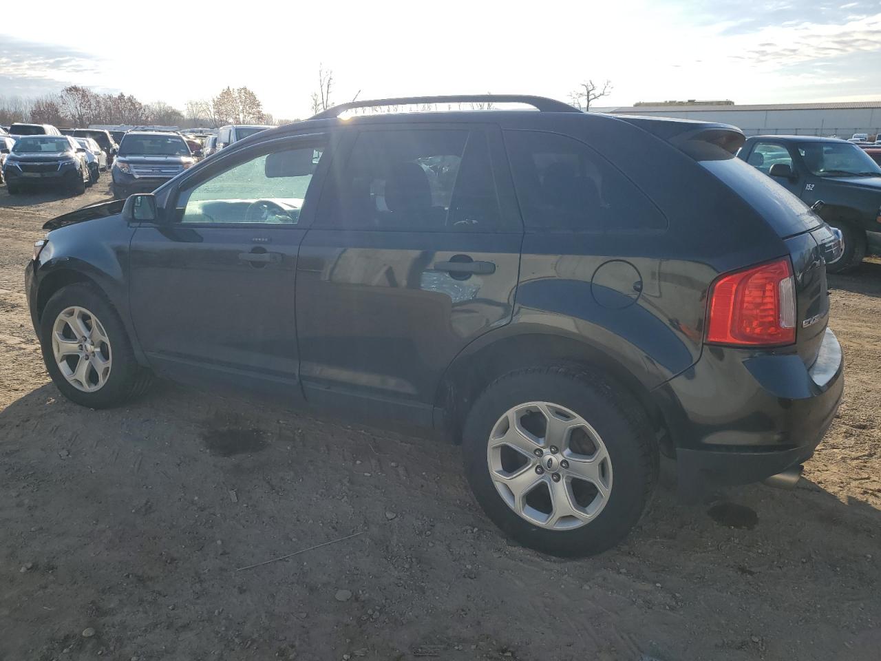 FORD EDGE SE