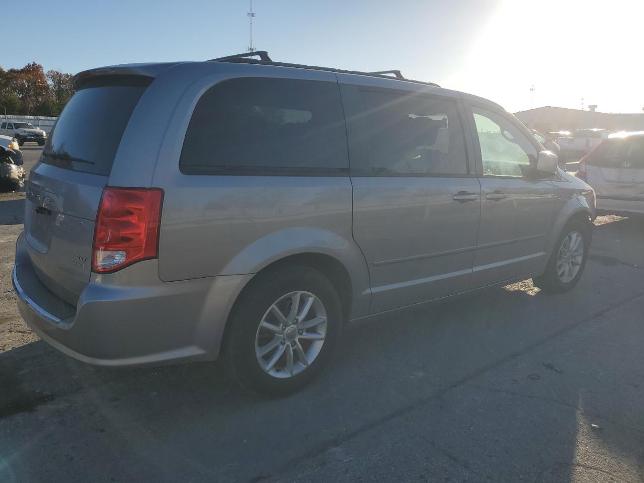 DODGE GRAND CARAVAN SXT