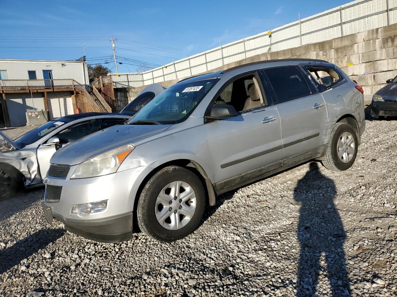 CHEVROLET TRAVERSE LS