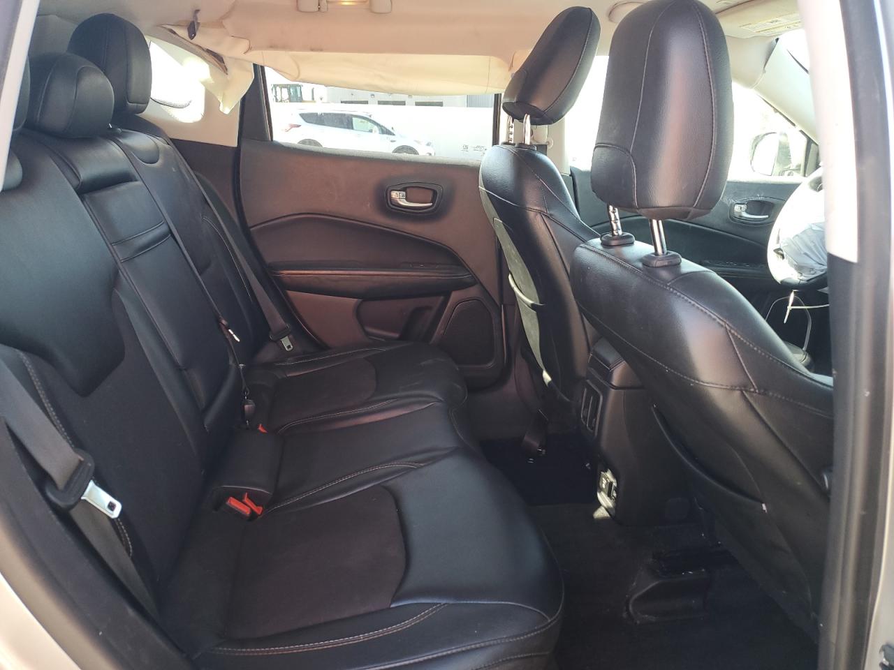 JEEP COMPASS LATITUDE