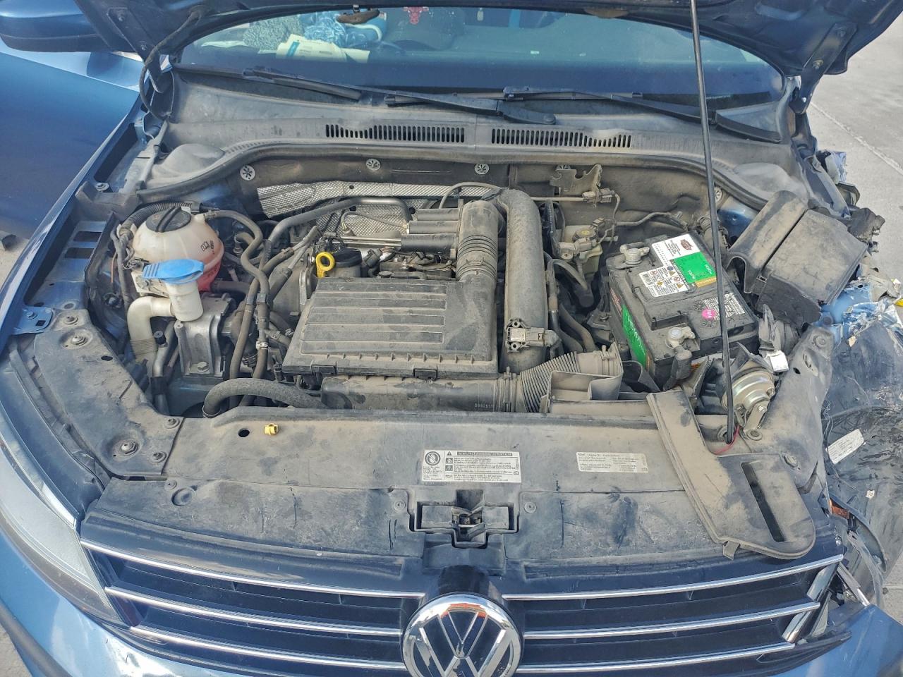 VOLKSWAGEN JETTA S