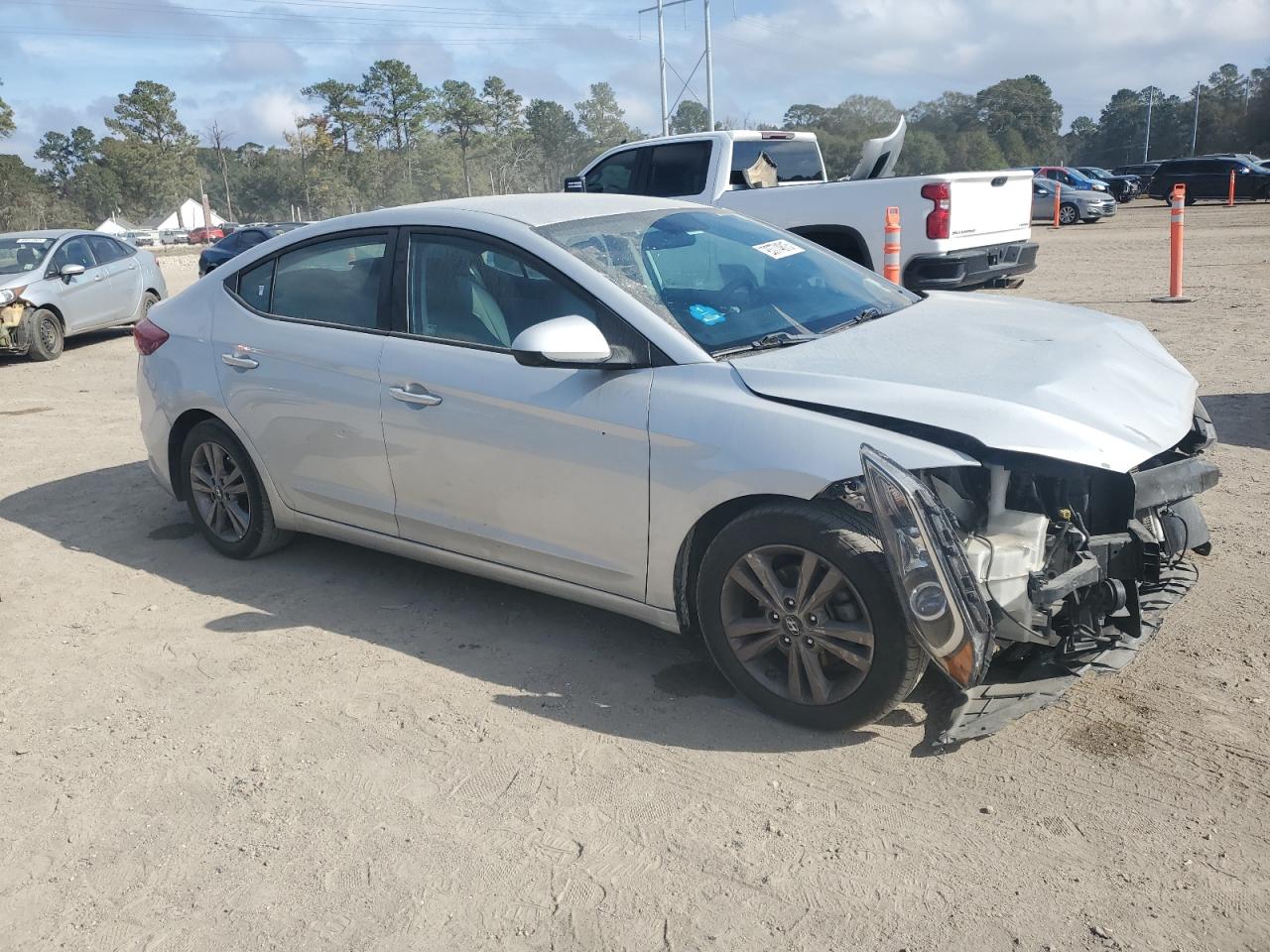 Lot #3302811929 2018 HYUNDAI ELANTRA SE