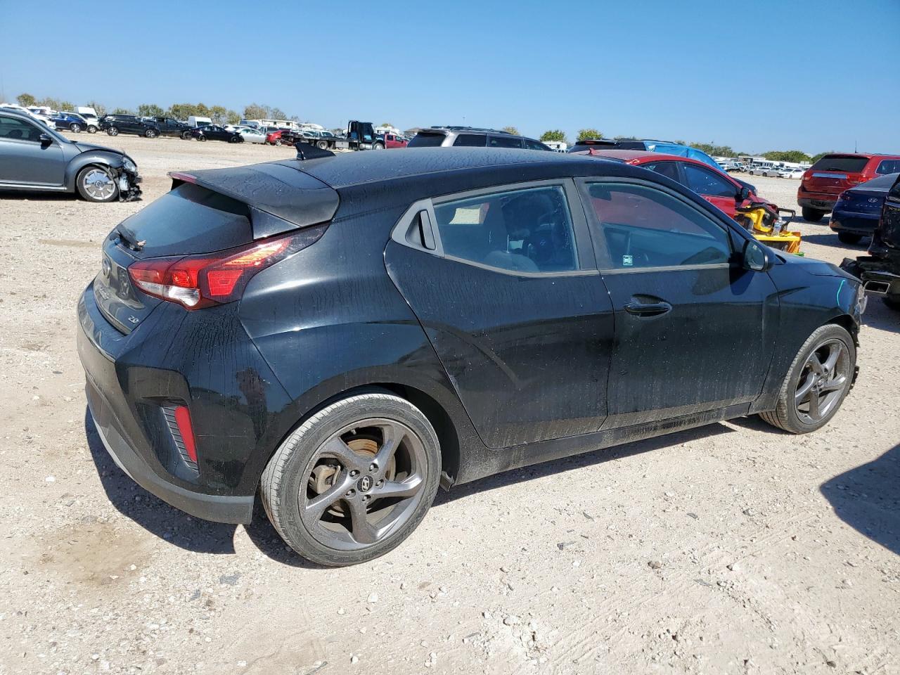 HYUNDAI VELOSTER BASE