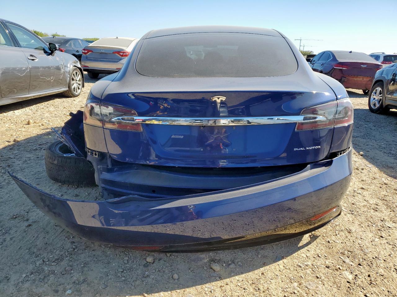TESLA MODEL S
