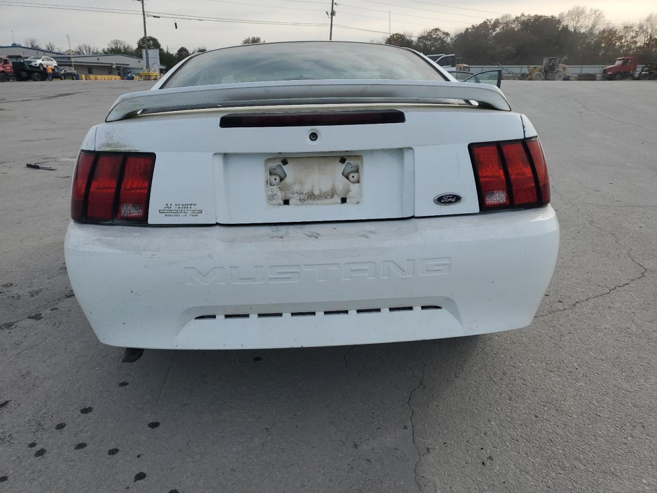 Lot #3308407302 2000 FORD MUSTANG