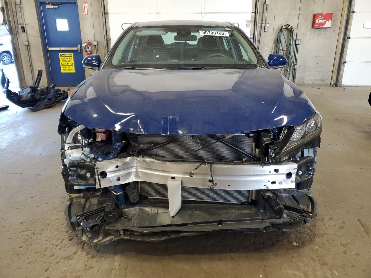 TOYOTA CAMRY SE NIGHT SHADE