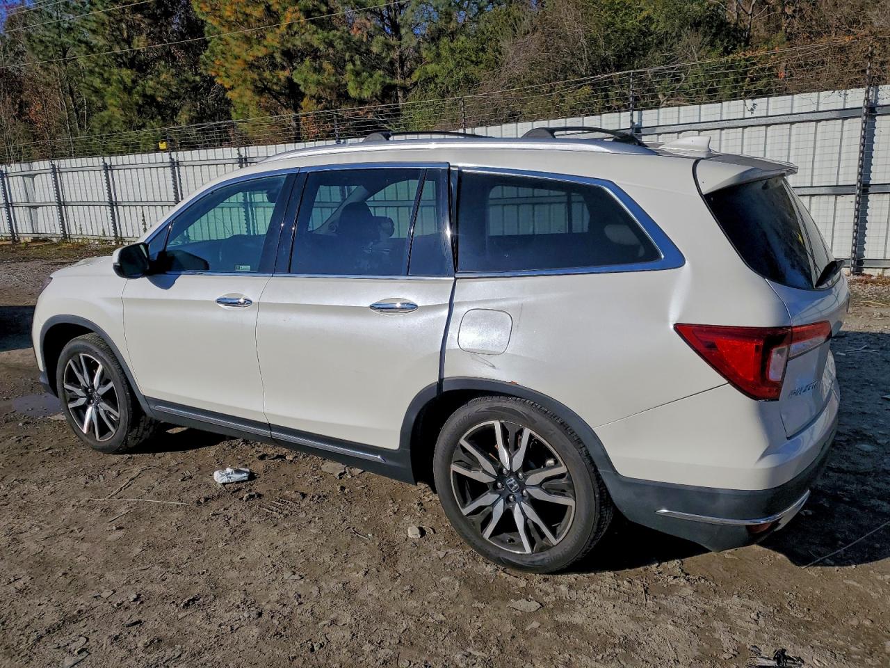 HONDA PILOT ELITE