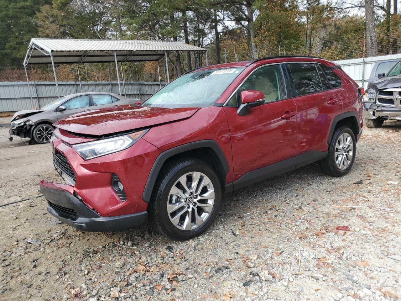 TOYOTA RAV4 XLE PREMIUM