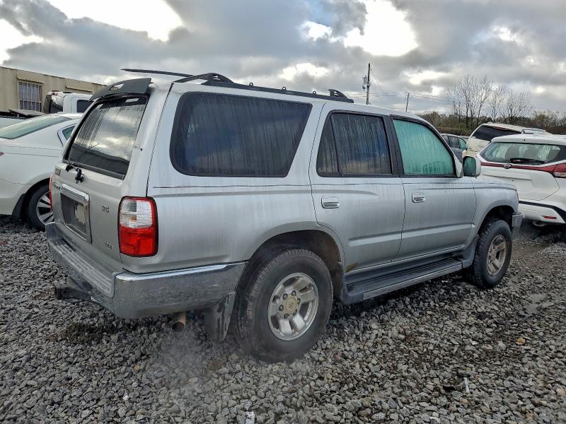 2002 TOYOTA 4RUNNER SR #3304750941