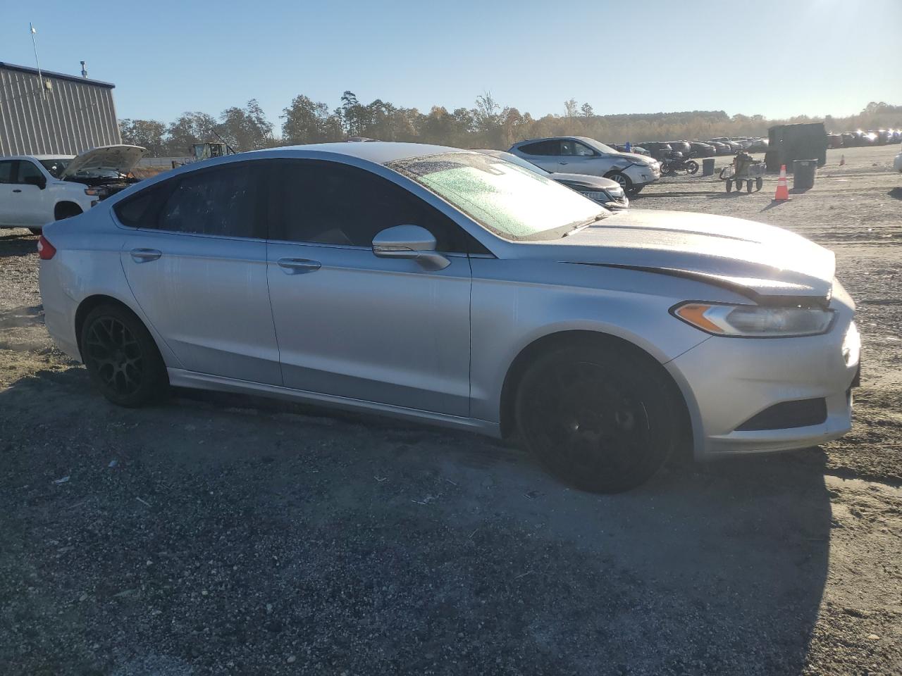 FORD FUSION SE