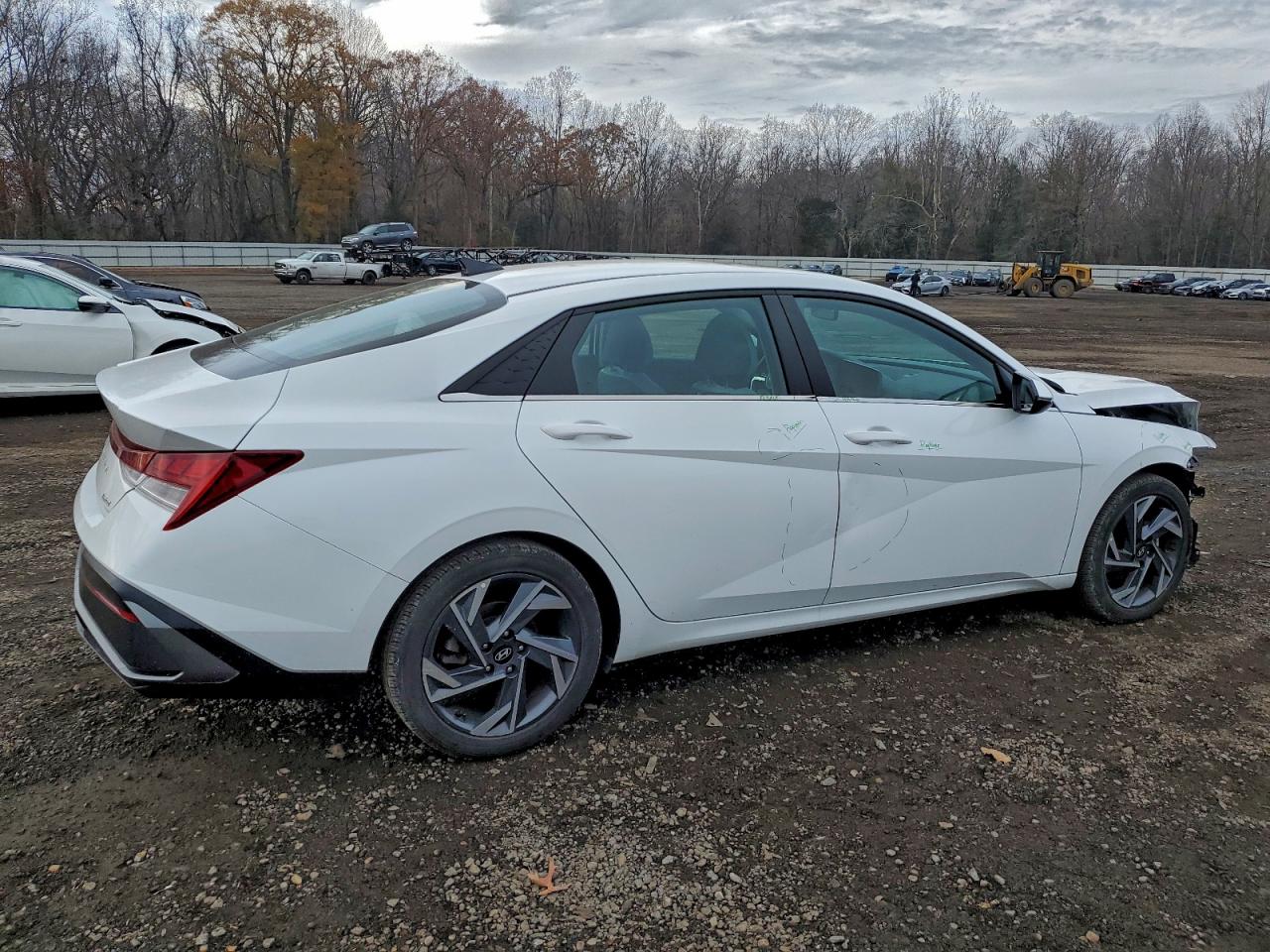 Lot #3303577929 2025 HYUNDAI ELANTRA LI