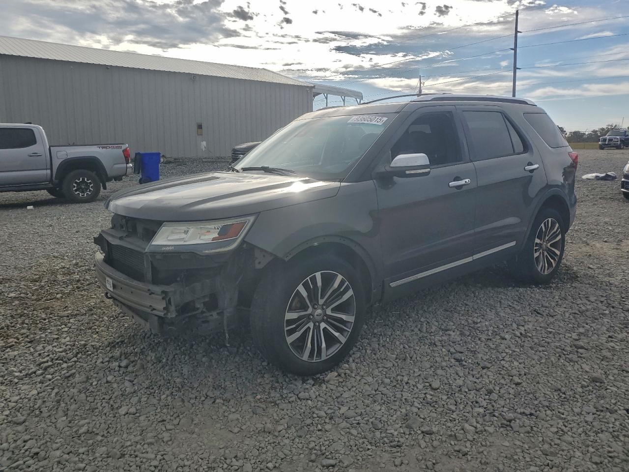 FORD EXPLORER PLATINUM