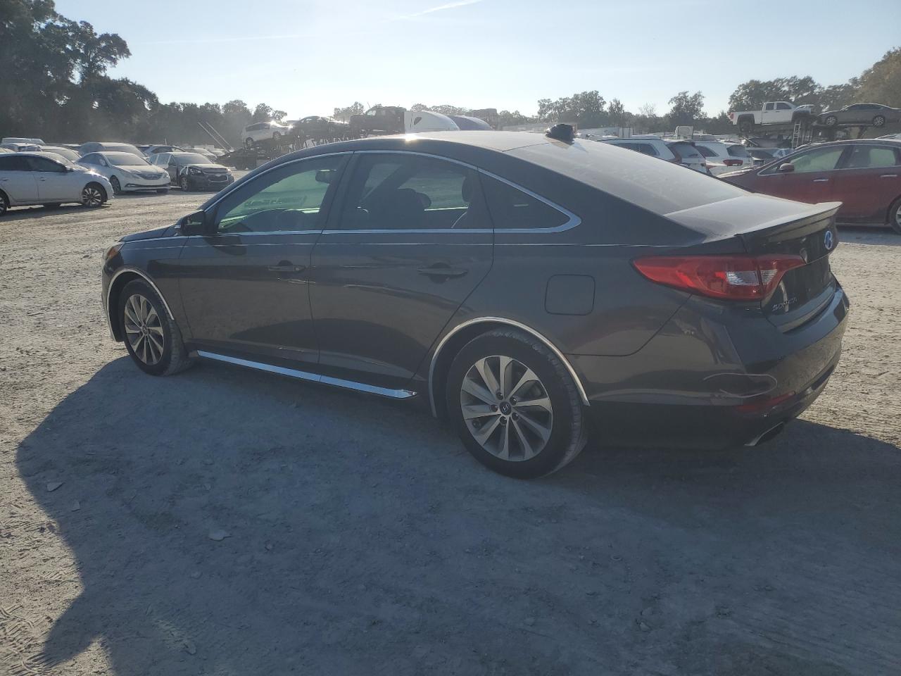 HYUNDAI SONATA SPORT