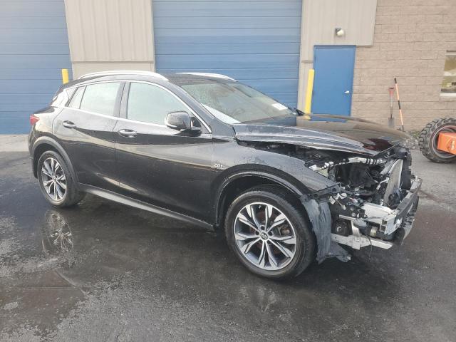 2018 INFINITI QX30 BASE #3296927858