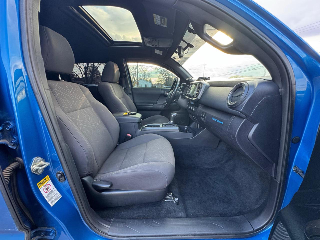 TOYOTA TACOMA DOUBLE CAB