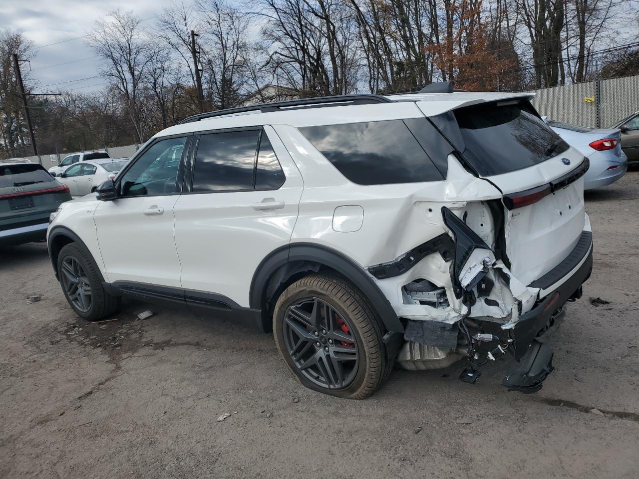 FORD EXPLORER ST-LINE