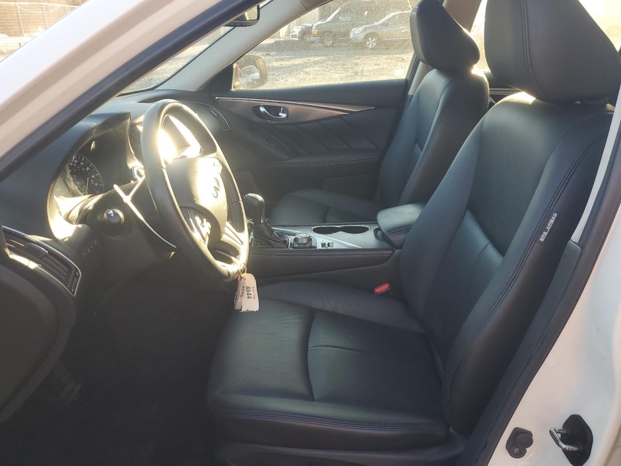 INFINITI Q50 PREMIUM