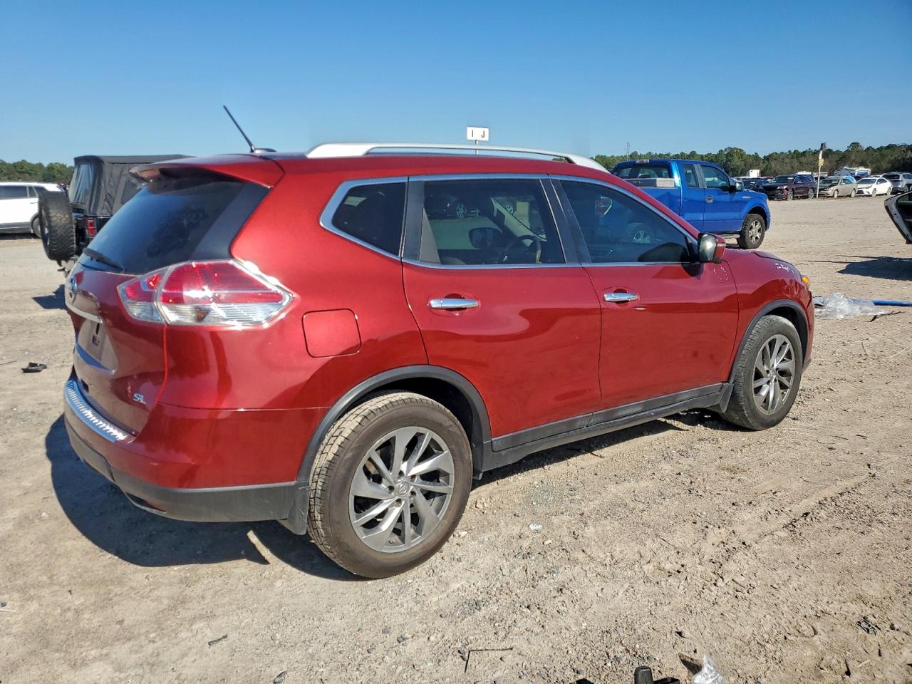 NISSAN ROGUE S