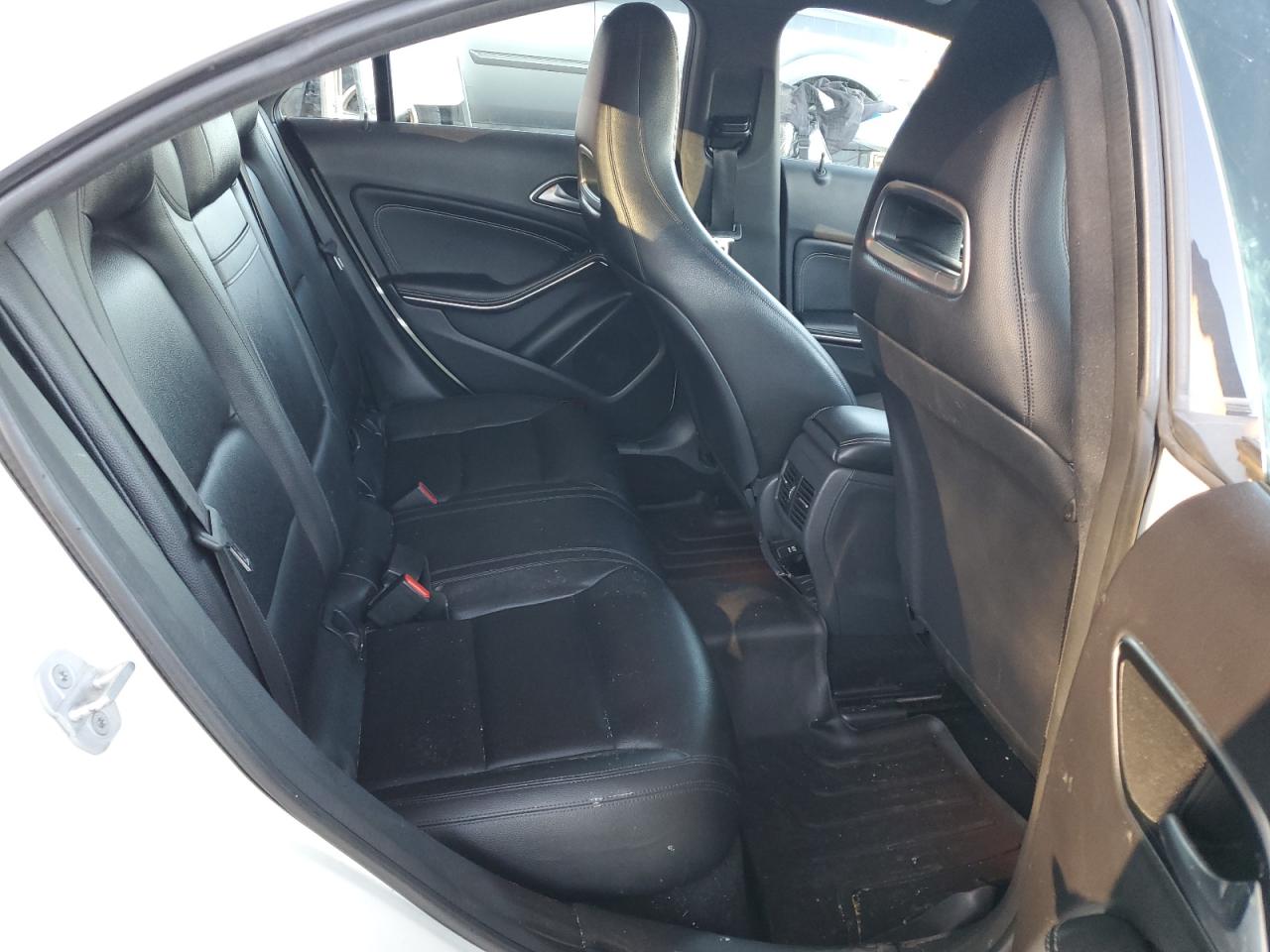 MERCEDES-BENZ CLA-CLASS 250 4MATIC