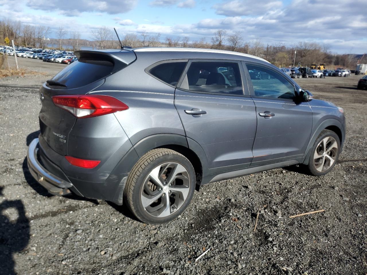 HYUNDAI TUCSON LIMITED