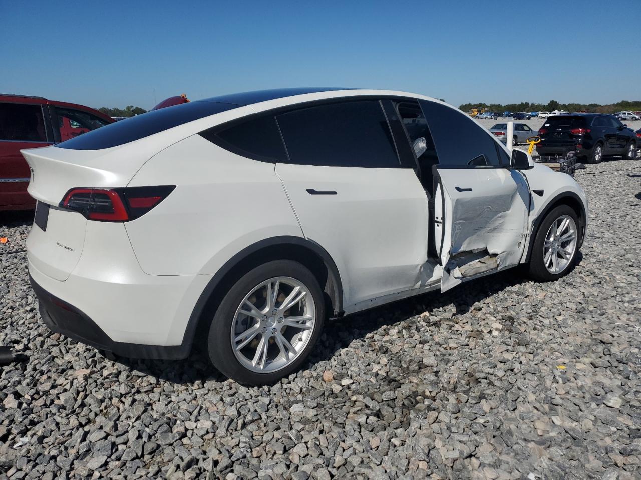 Lot #3302913055 2023 TESLA MODEL Y