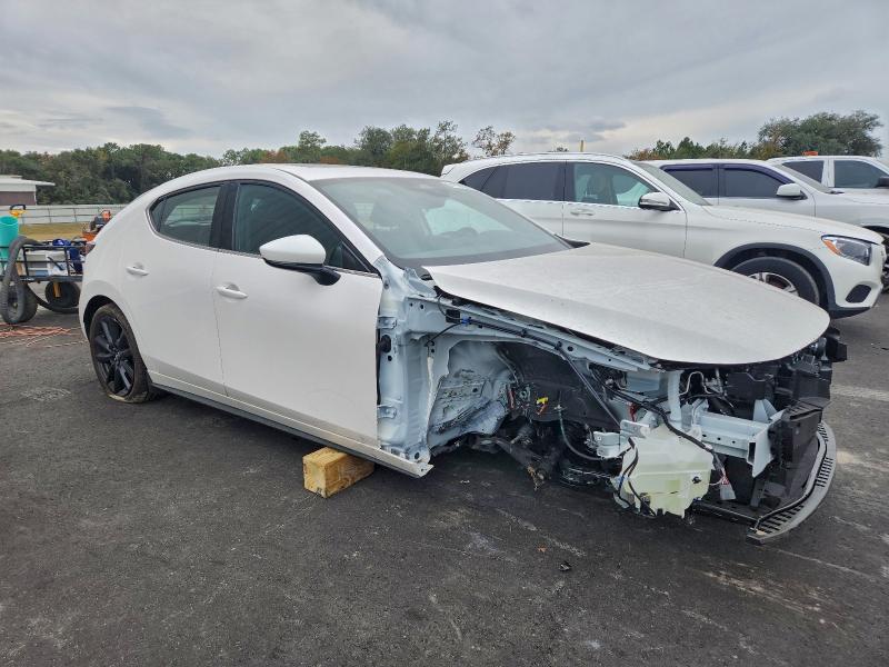 2026 MAZDA 3 PREMIUM #3310414052