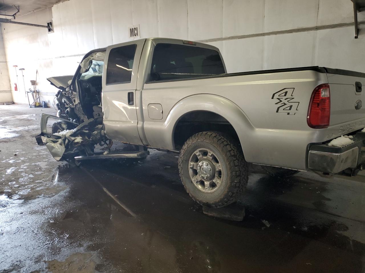 FORD F-350 SUPER DUTY