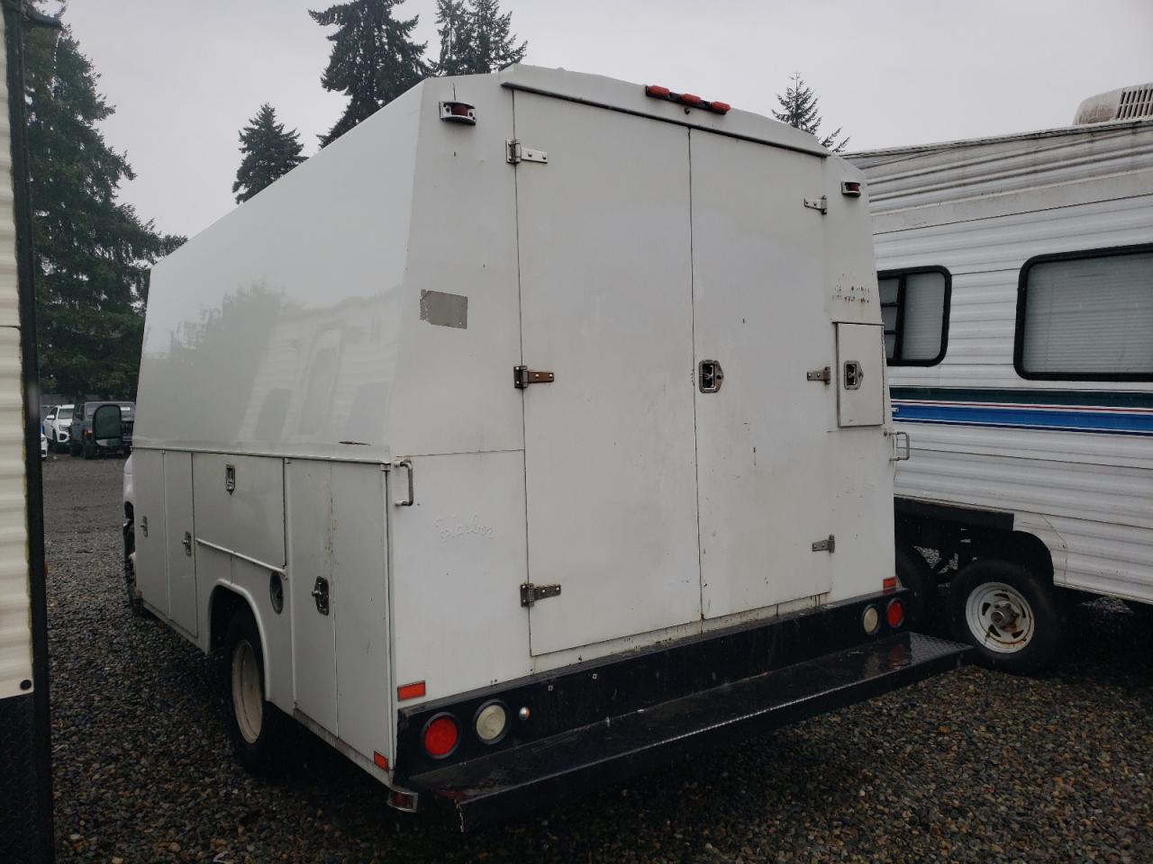 FORD ECONOLINE E350 SUPER DUTY CUTAWAY VAN