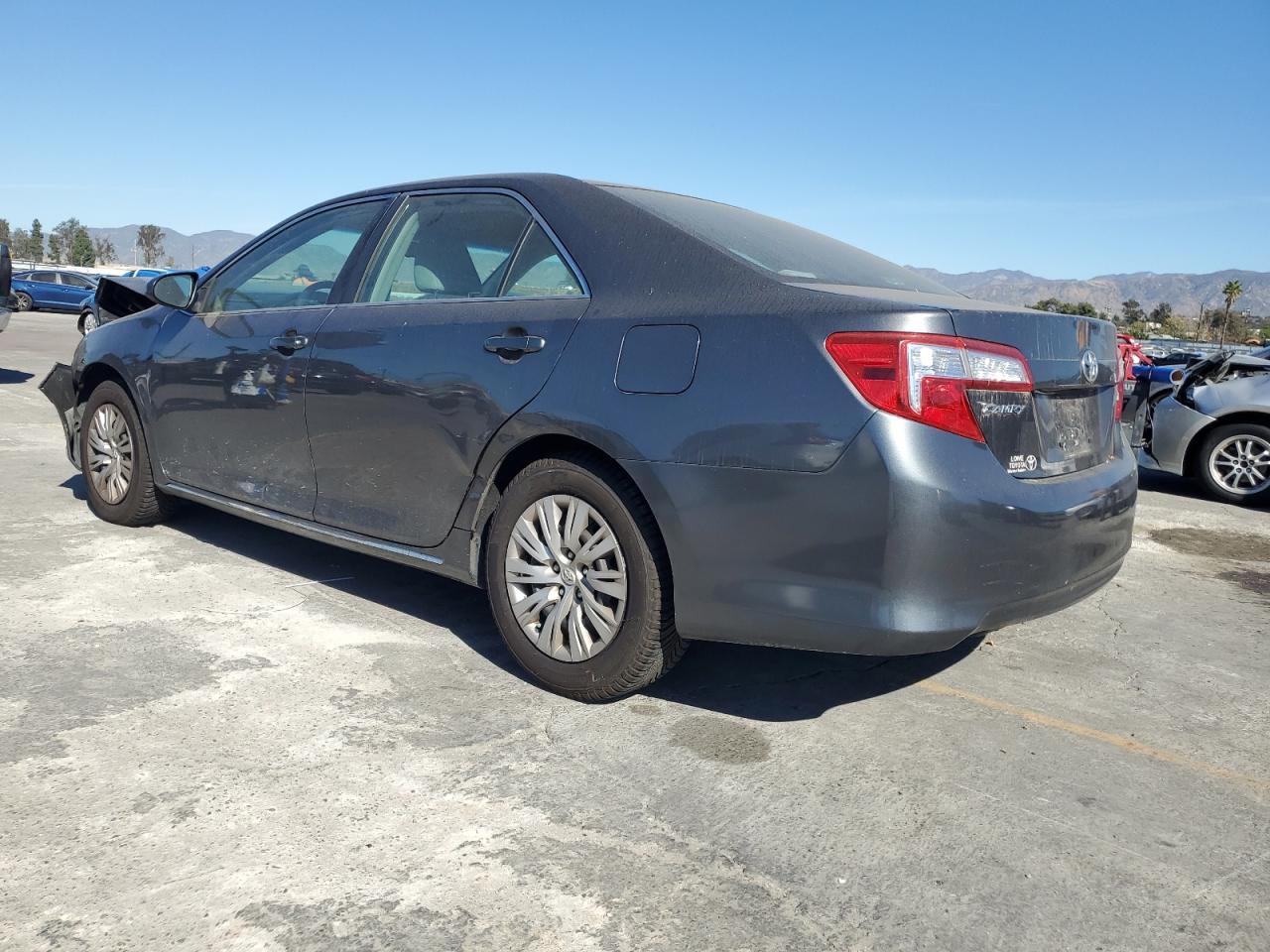 TOYOTA CAMRY L