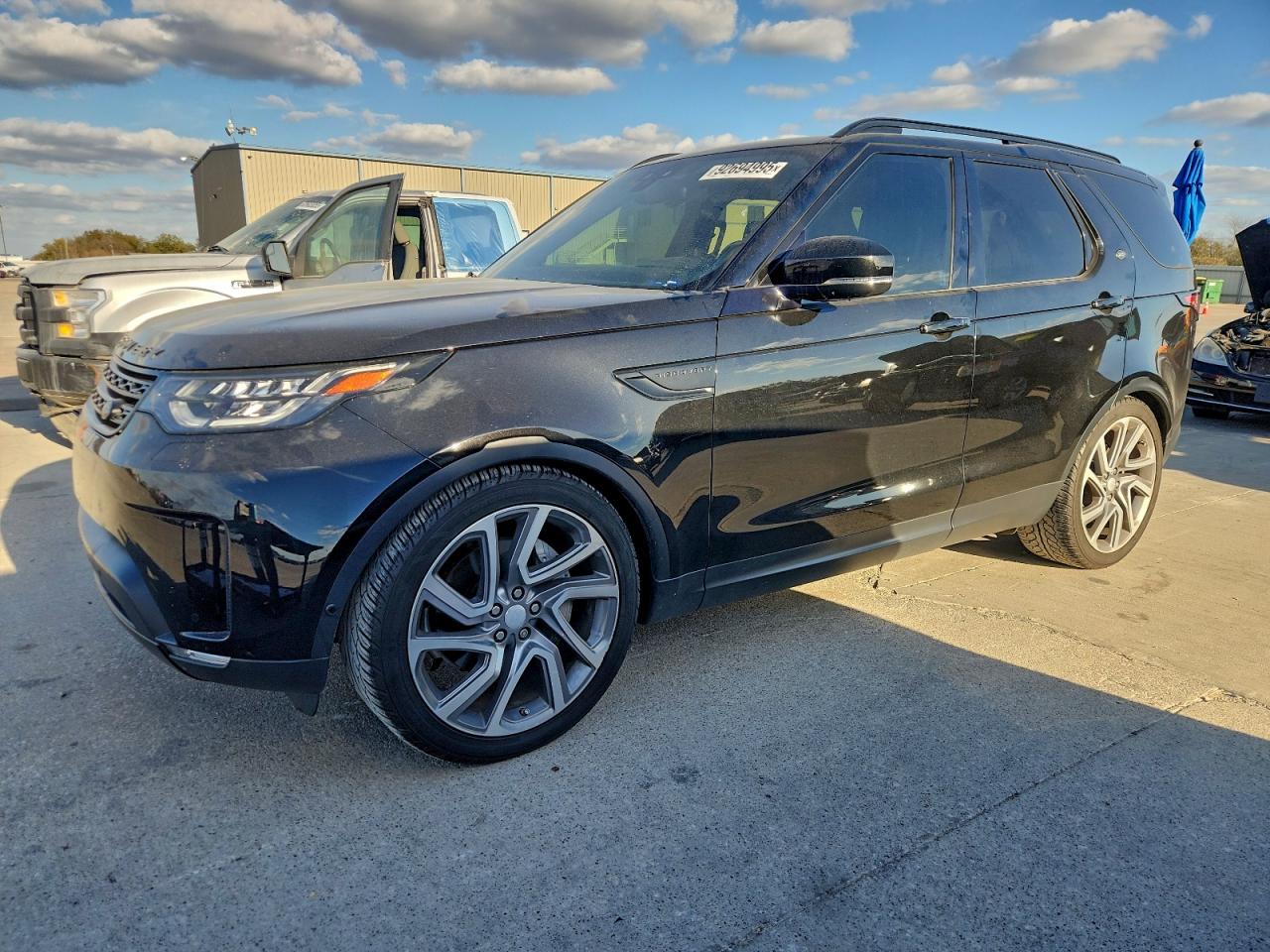 LAND ROVER DISCOVERY HSE LUXURY