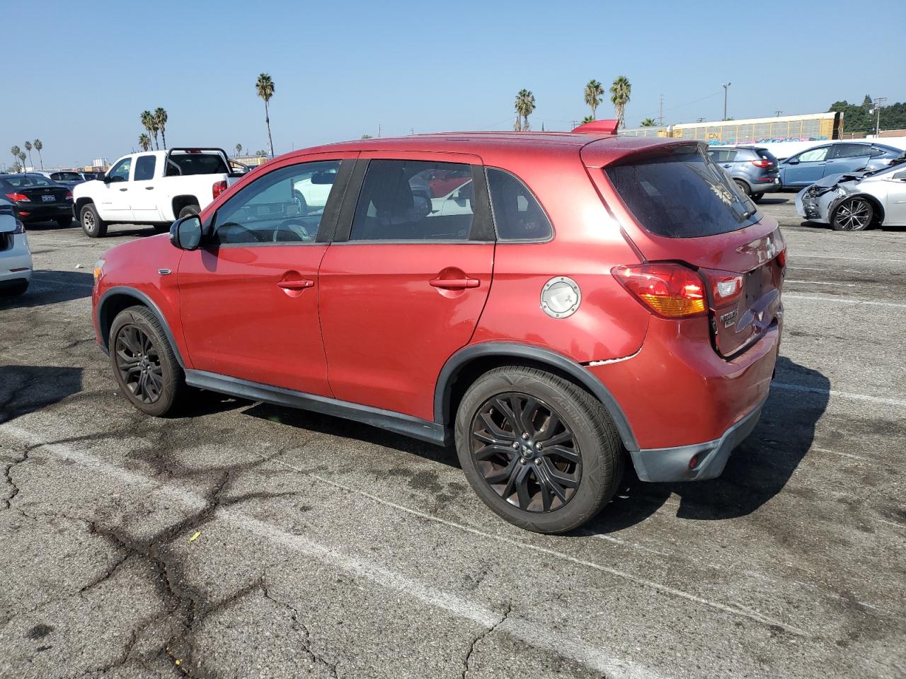 MITSUBISHI OUTLANDER ES