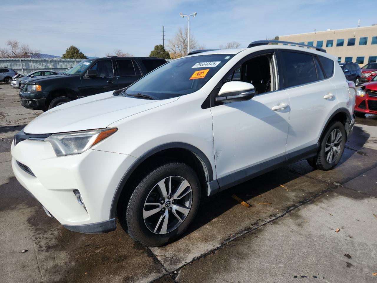 TOYOTA RAV4 XLE