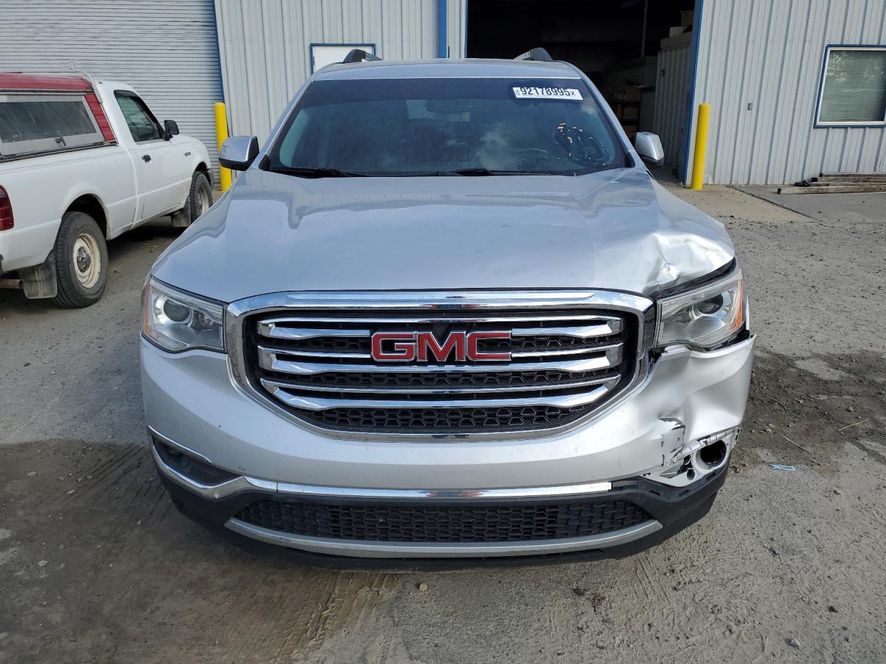 GMC ACADIA SLT-1