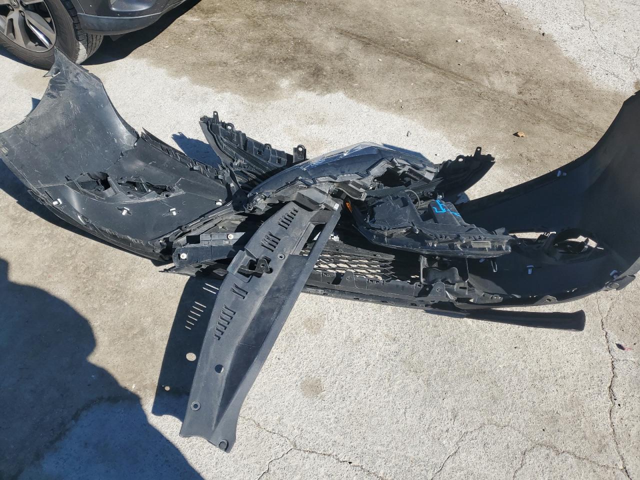 TOYOTA CAMRY SE NIGHT SHADE