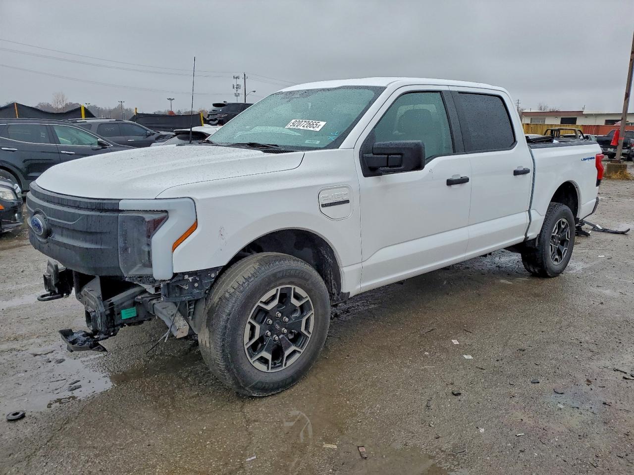 FORD F-150 LIGHTNING PRO