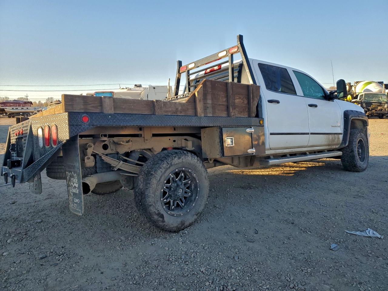 CHEVROLET SILVERADO K3500 LT