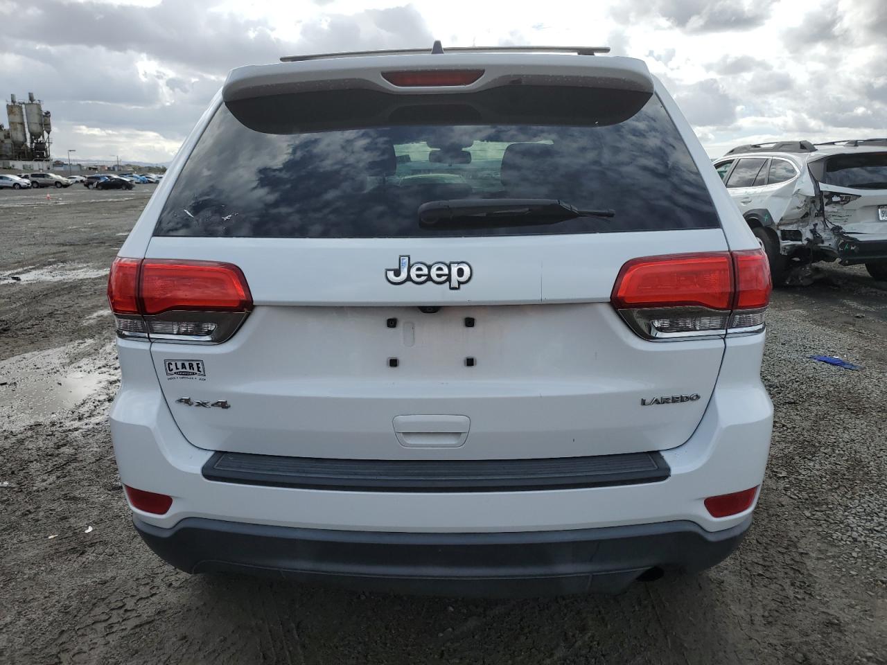 JEEP GRAND CHEROKEE LAREDO