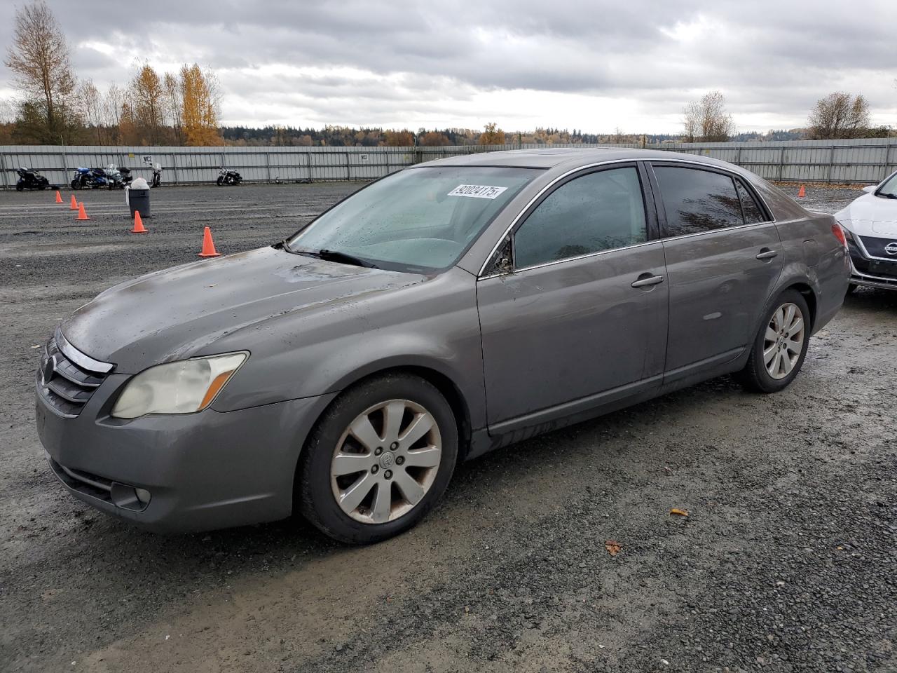 Lot #3284923948 2007 TOYOTA AVALON XL